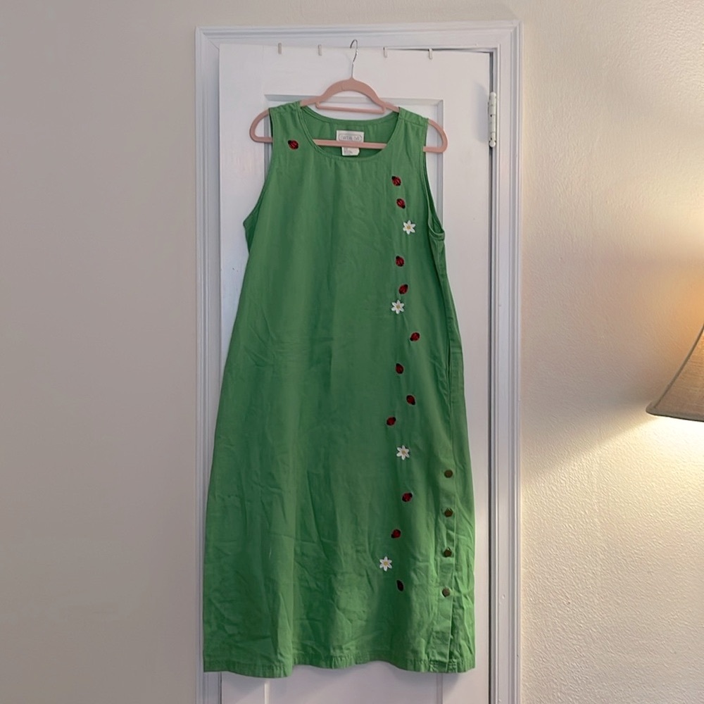Green Sleeveless Linen Blend Dress with Floral Embroidery